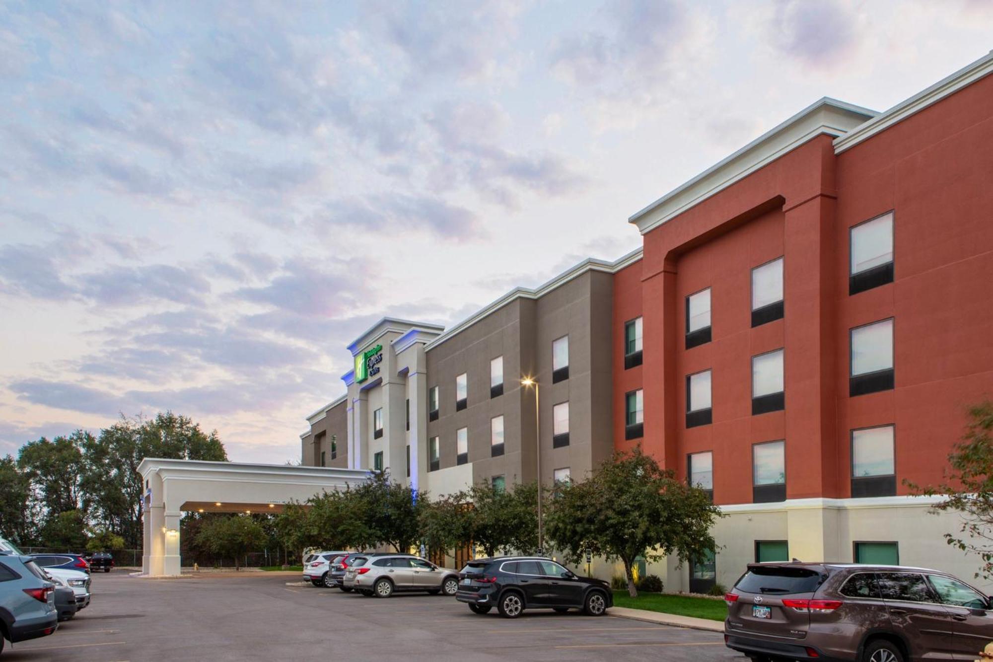 Holiday Inn Express & Suites Sioux City-South By Ihg Εξωτερικό φωτογραφία