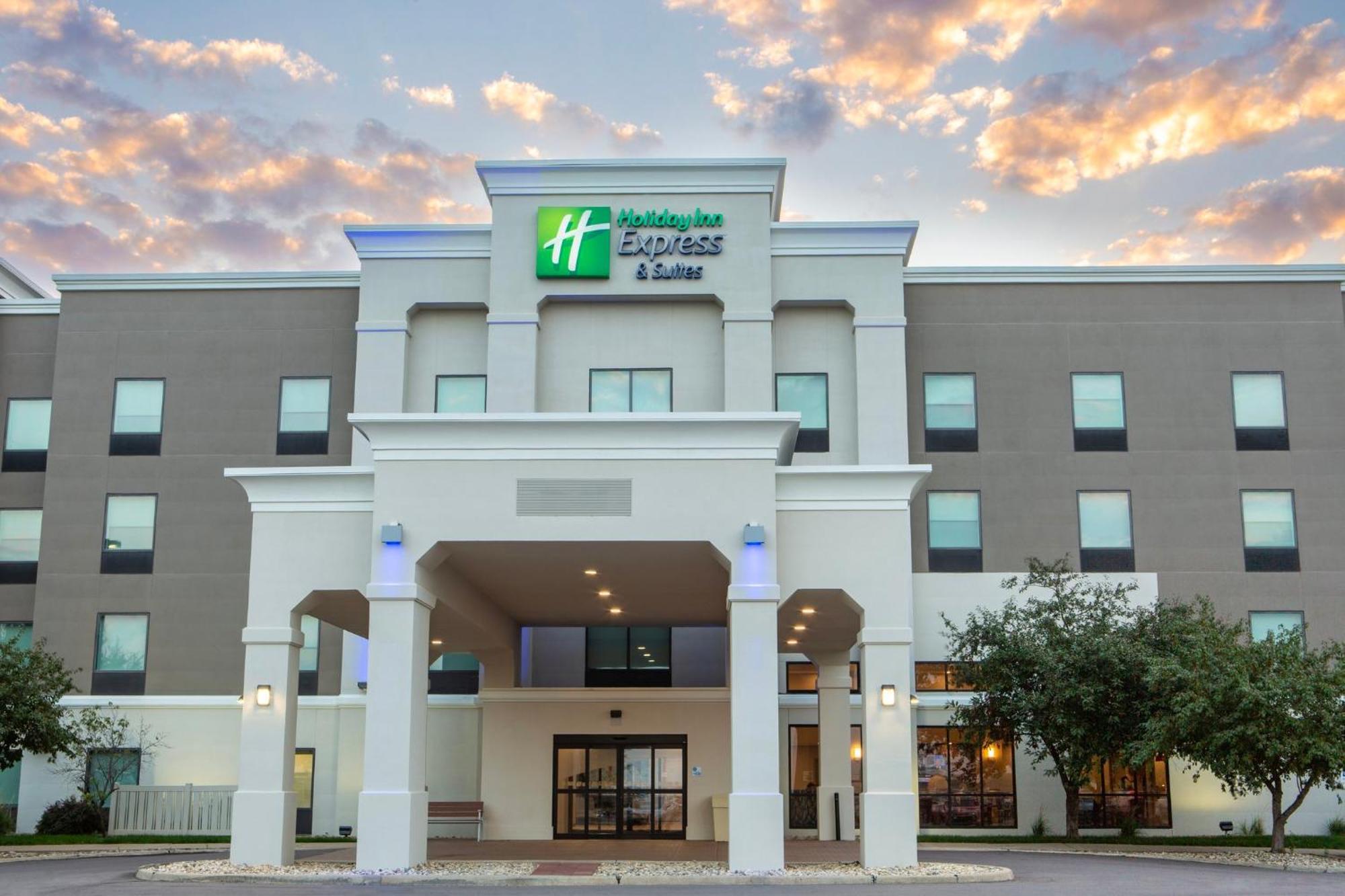 Holiday Inn Express & Suites Sioux City-South By Ihg Εξωτερικό φωτογραφία